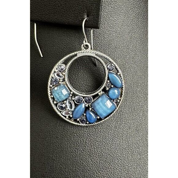 Blue Bead Silver Circle Dangle Earrings - Picture 3 of 3